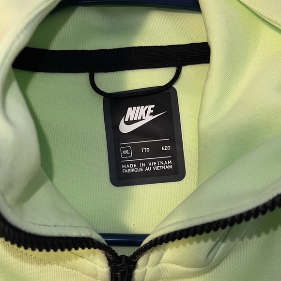 Green Size 2X Nike Tech Fleece Tracksuit Set - Picture 5 of 12